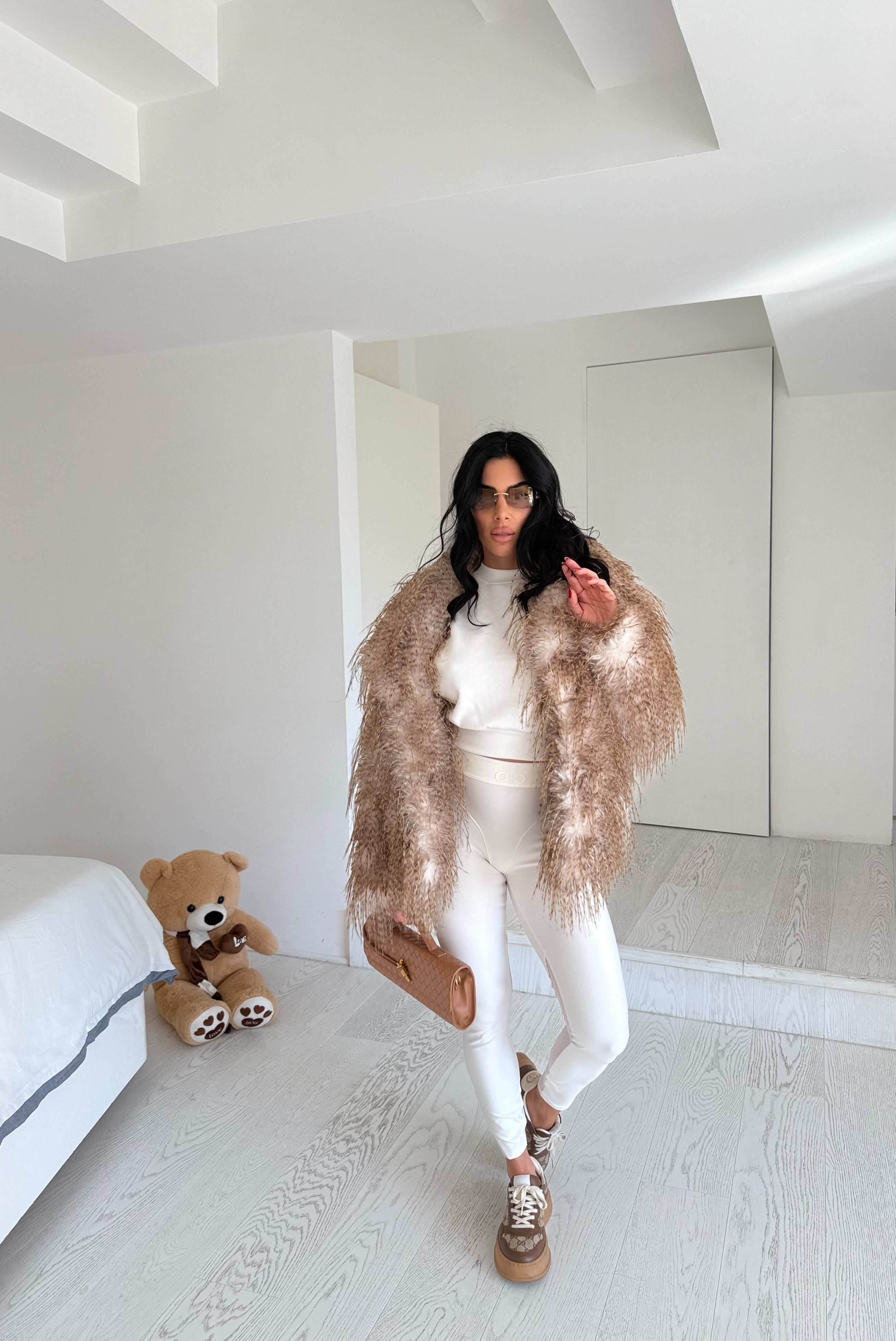 Mongolia Brigida beige