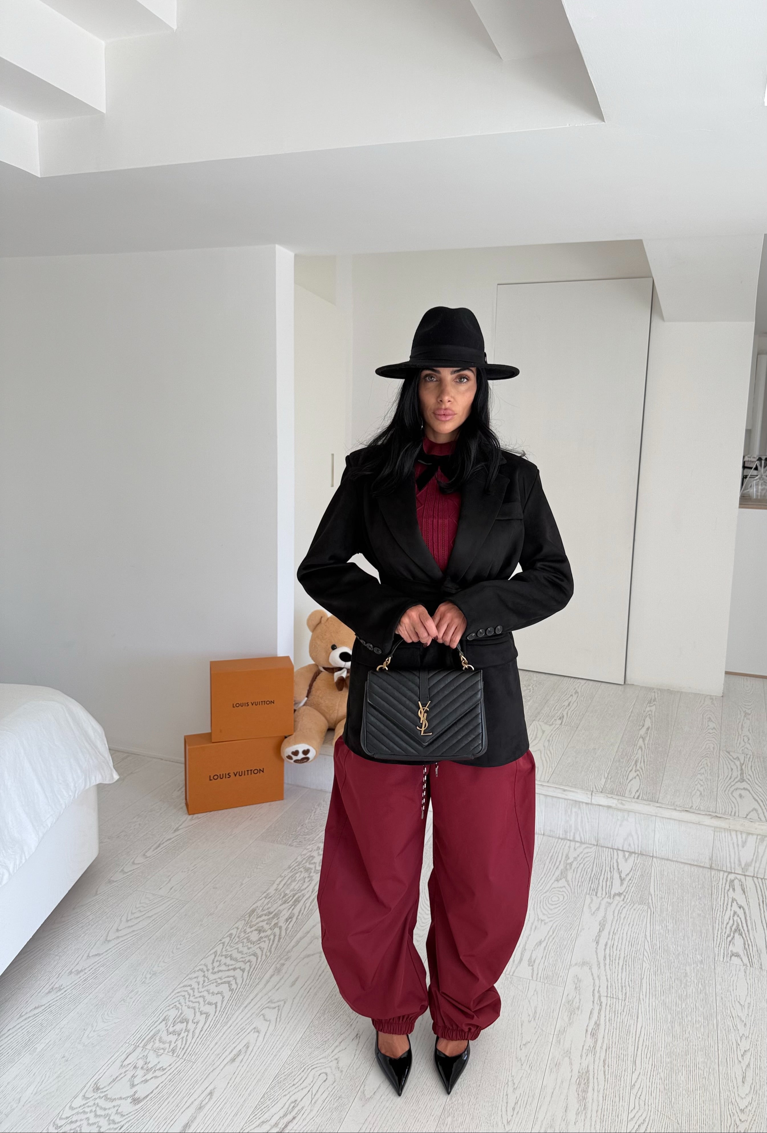 Pantalone bordeaux By lumina