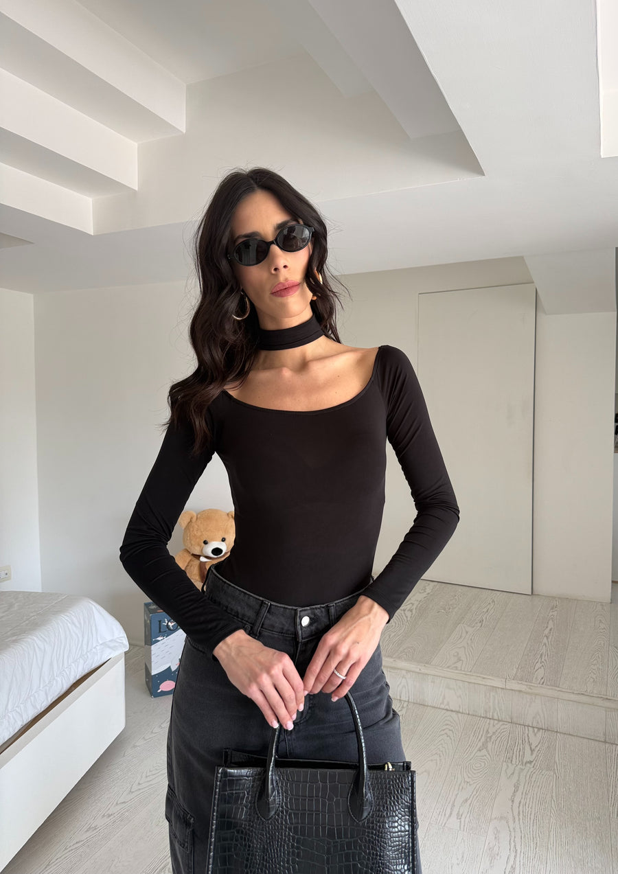 Body black by lumina