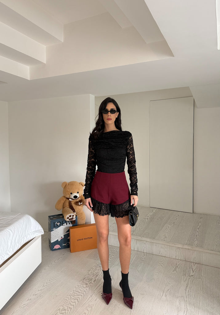 Short bella