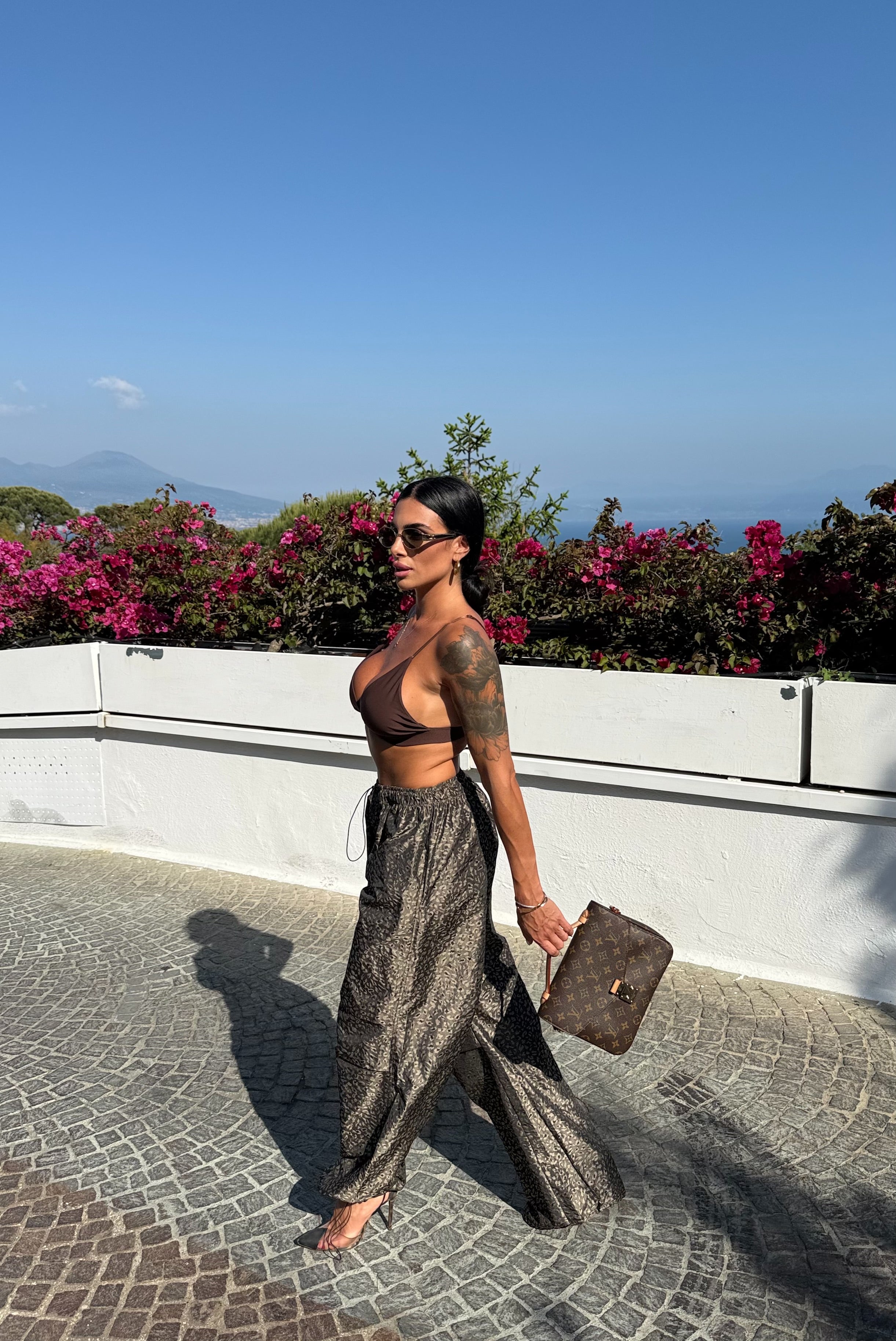 Parachute Brown by lumina