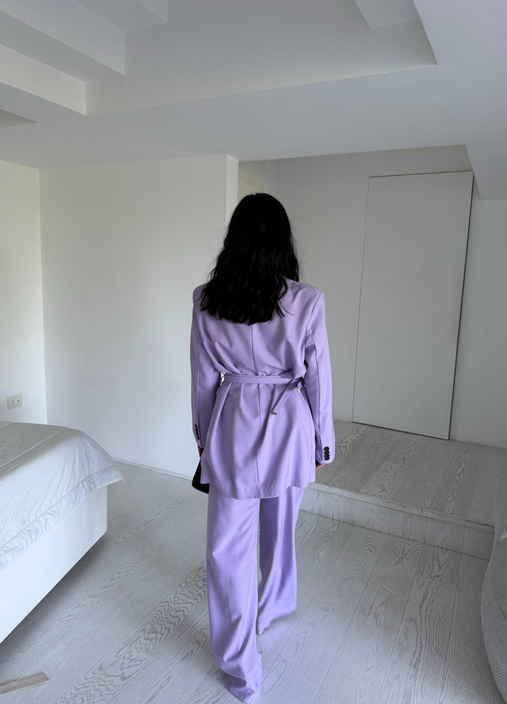 Tailleur glicine
