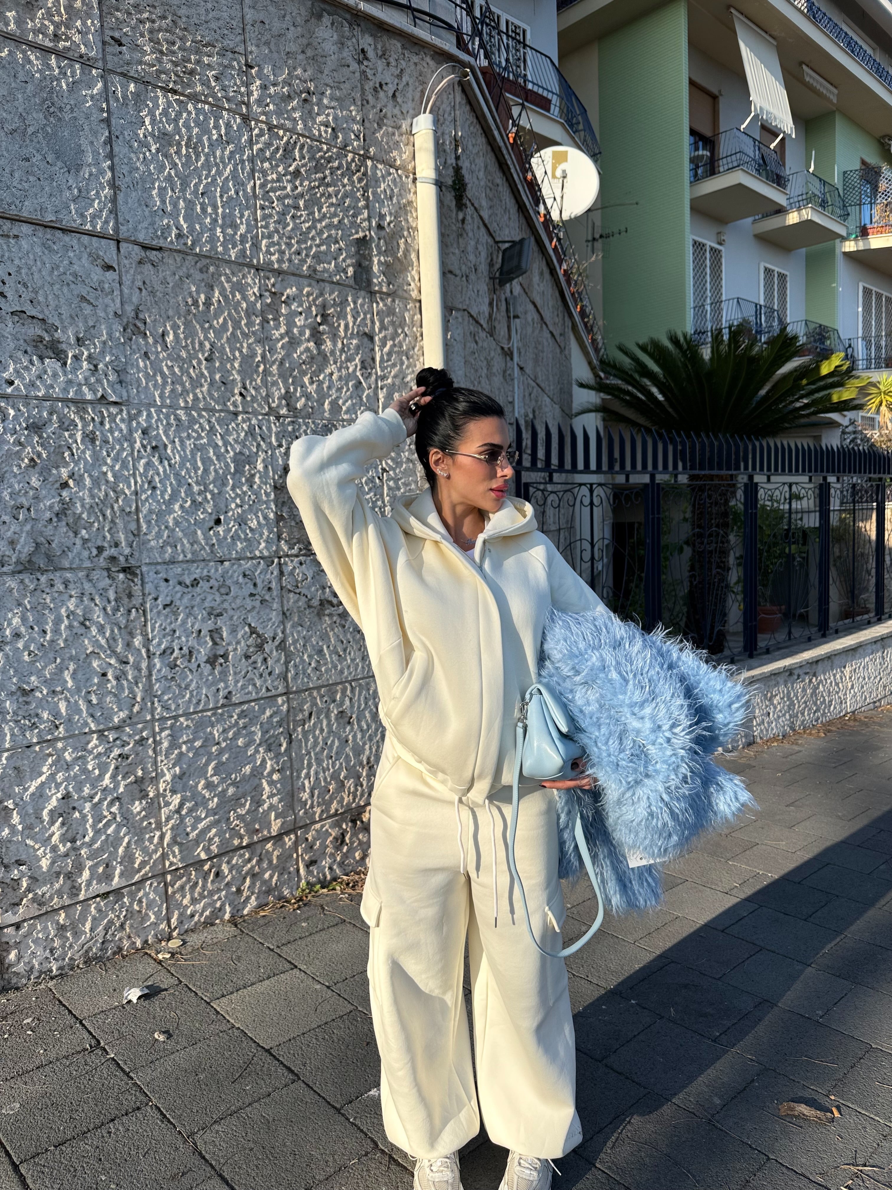 Tuta panna By lumina