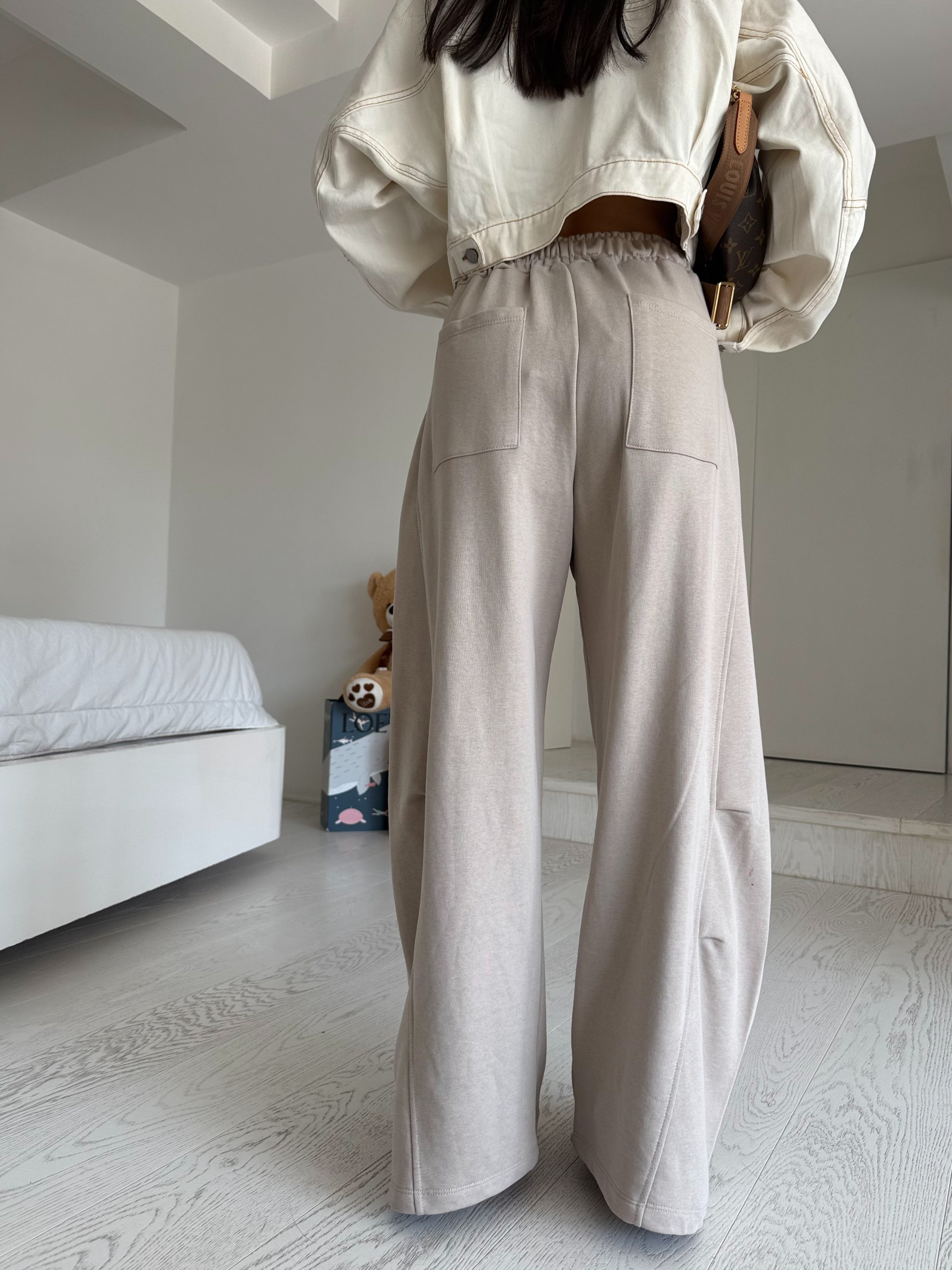 Pantatuta Ila beige chiaro