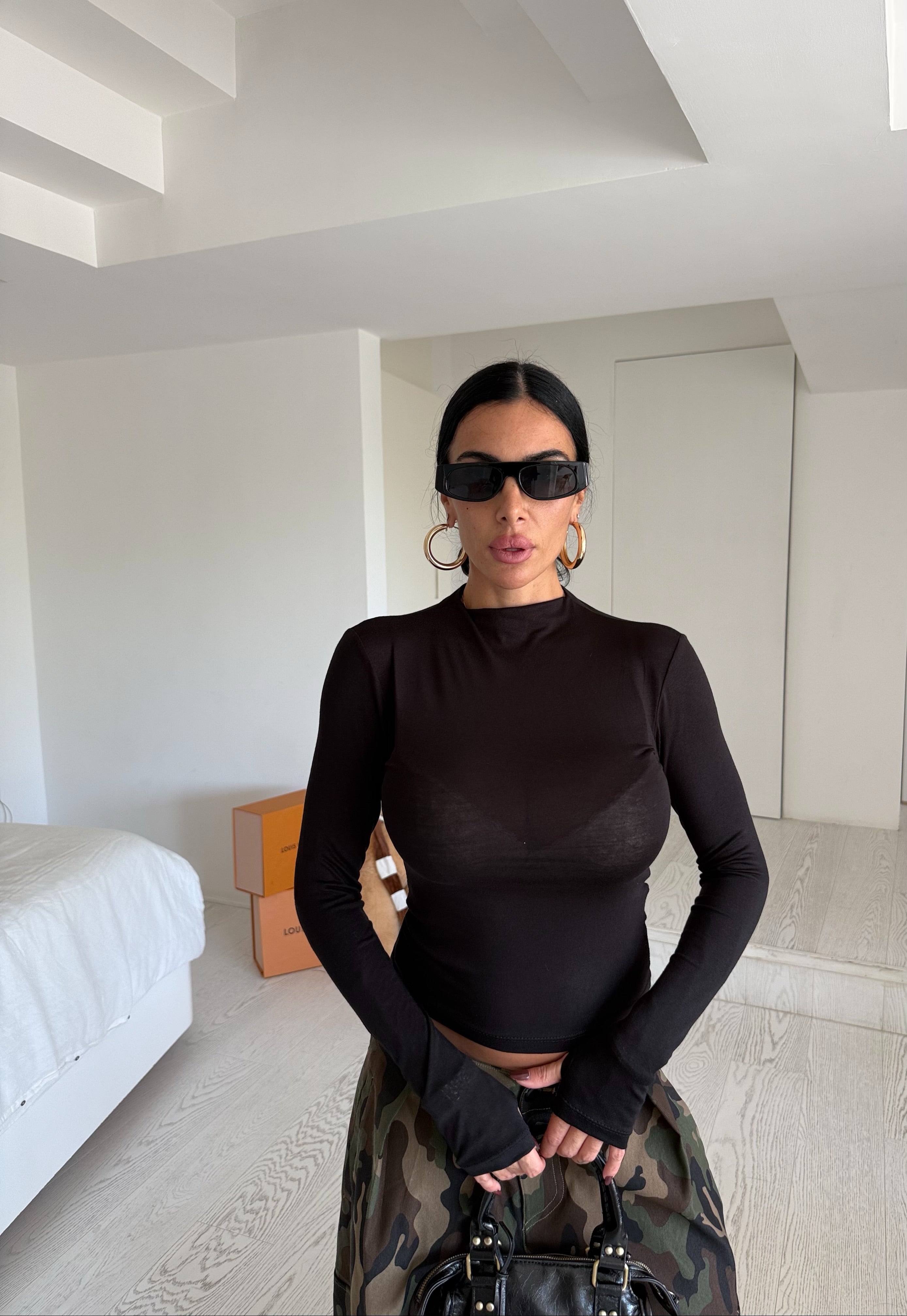 Maglia basic semitrasparente