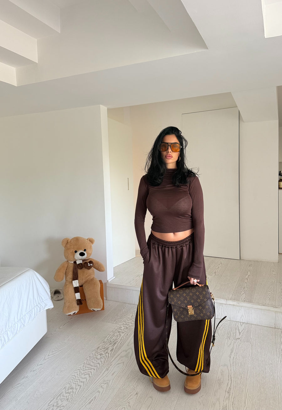 Pantatuta Valy Brown