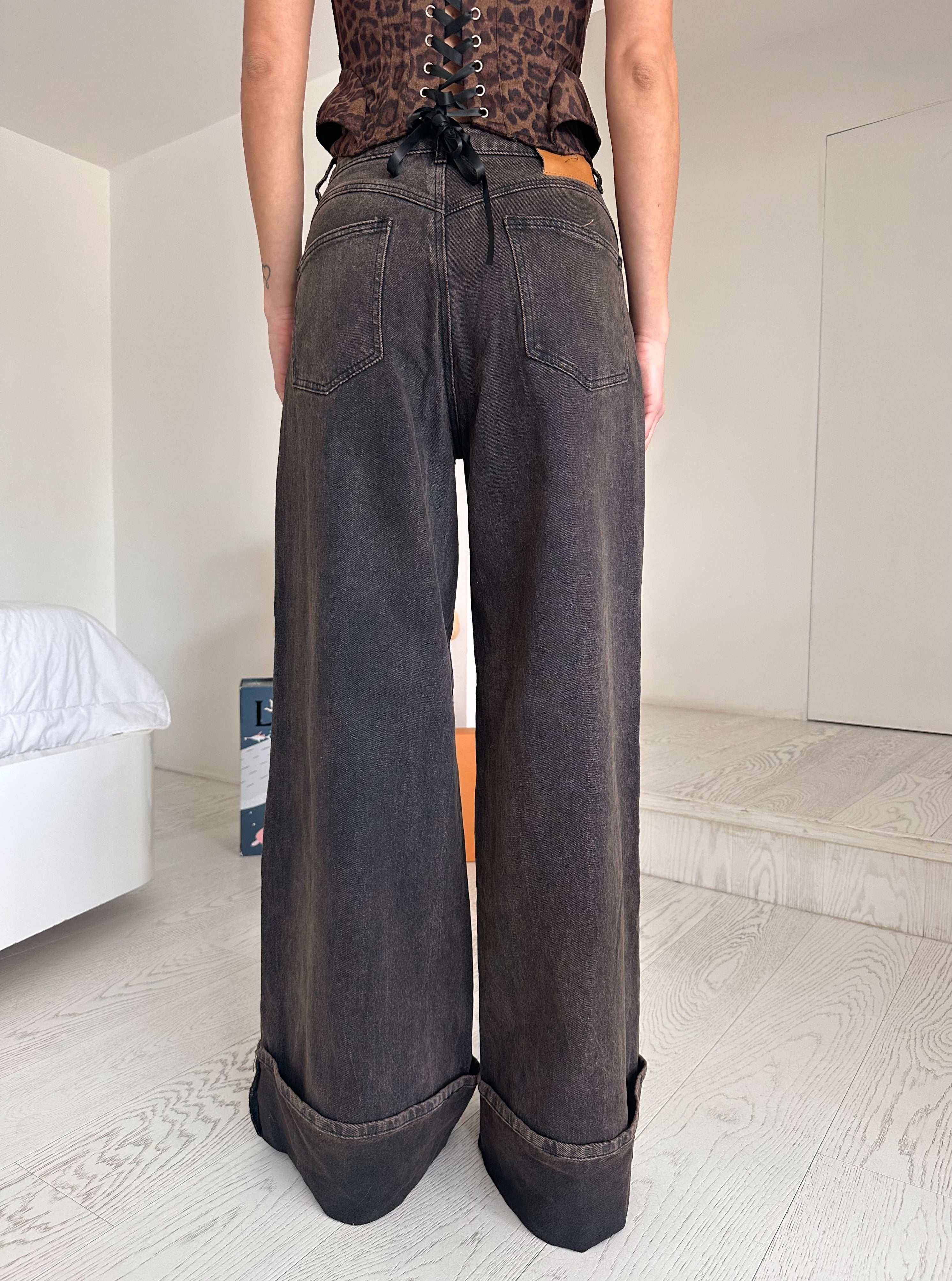 Jeans bruciato By lumina