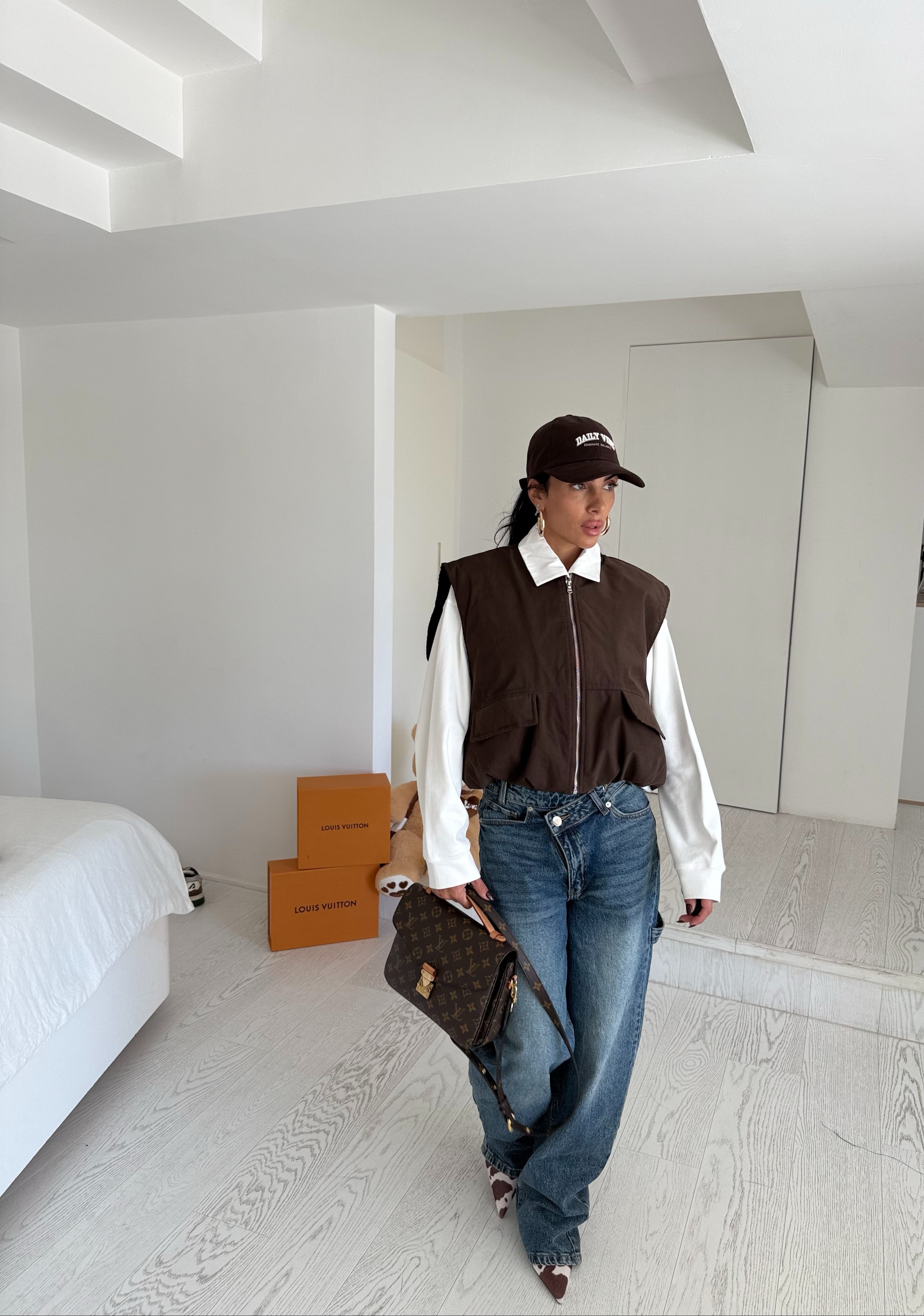 Smanicato Brown by lumina