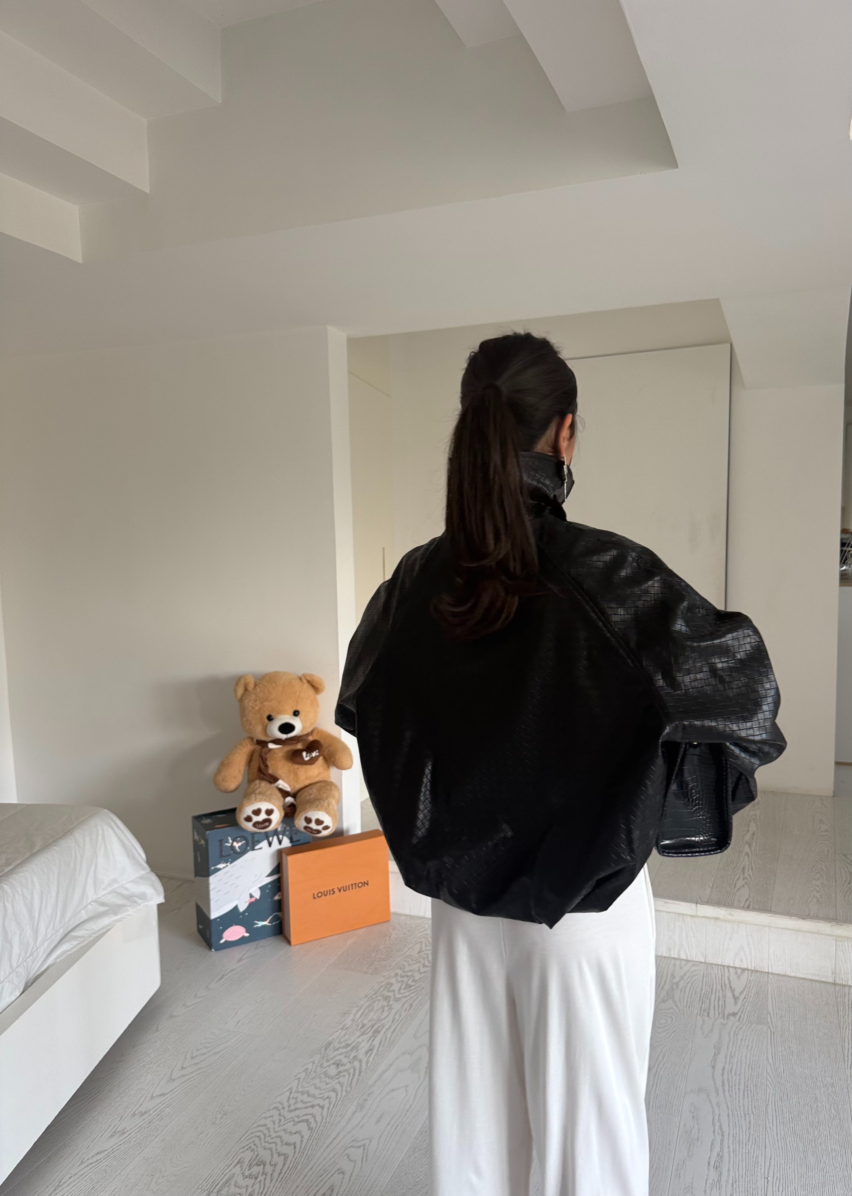 Bomberino black by lumina