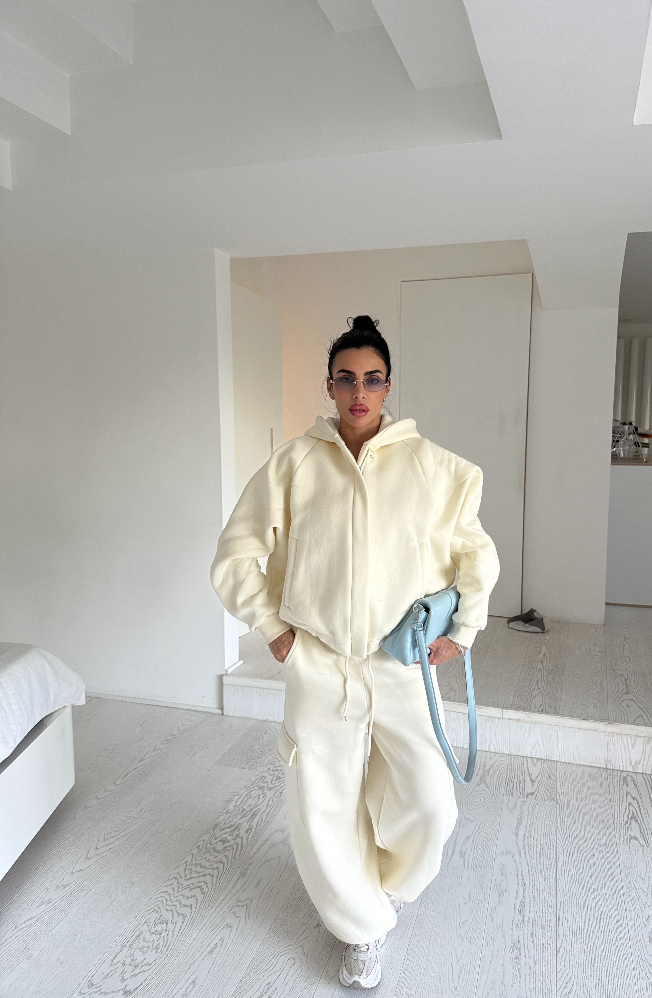 Tuta panna By lumina