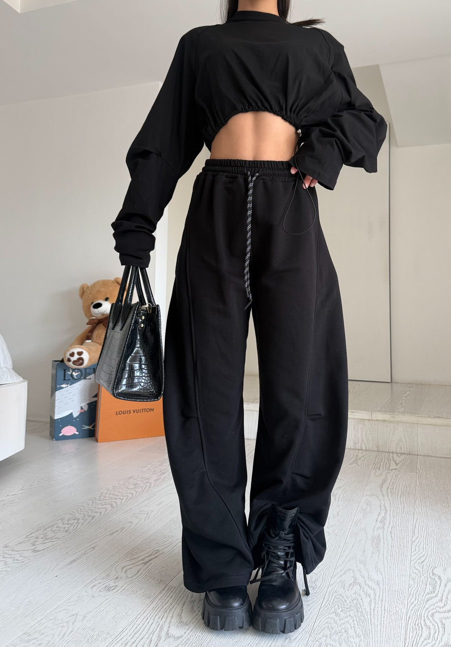 Pantatuta Ila black