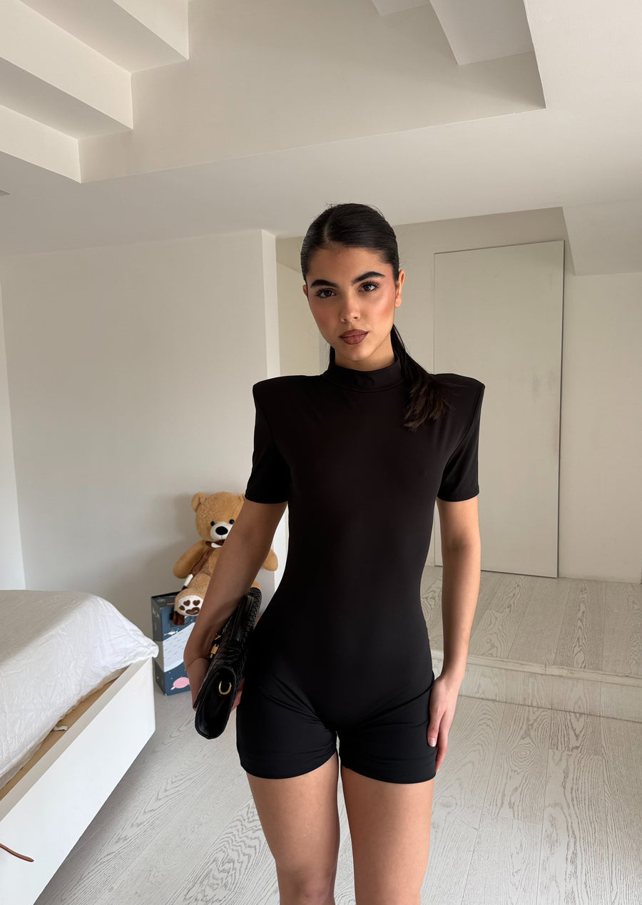 Tutina Laura