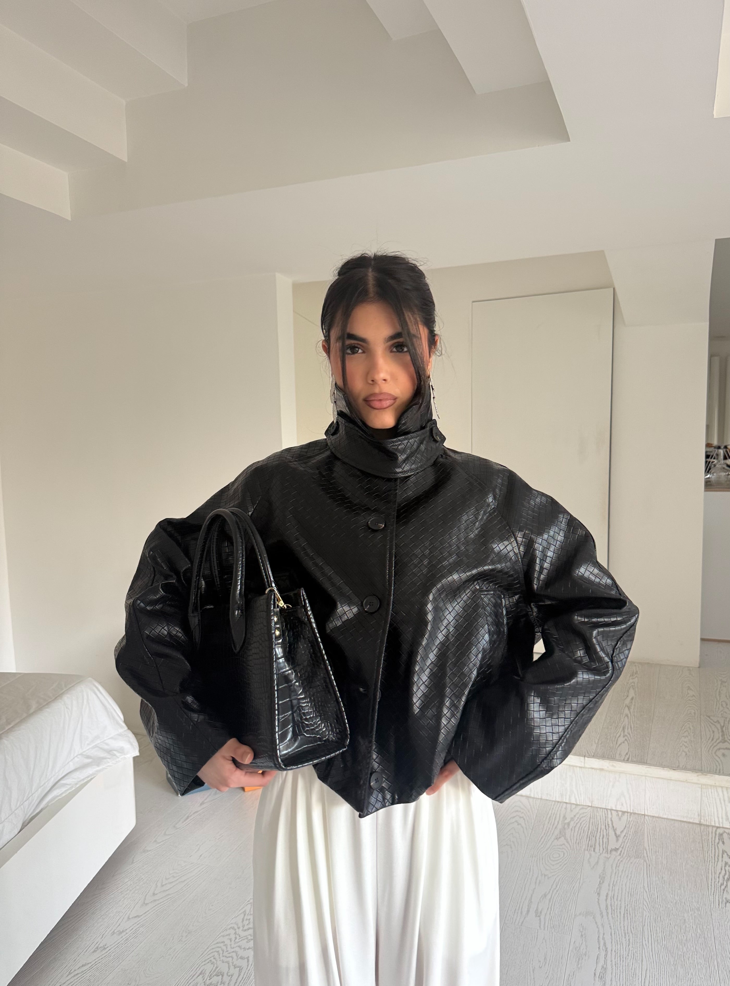 Bomberino black by lumina