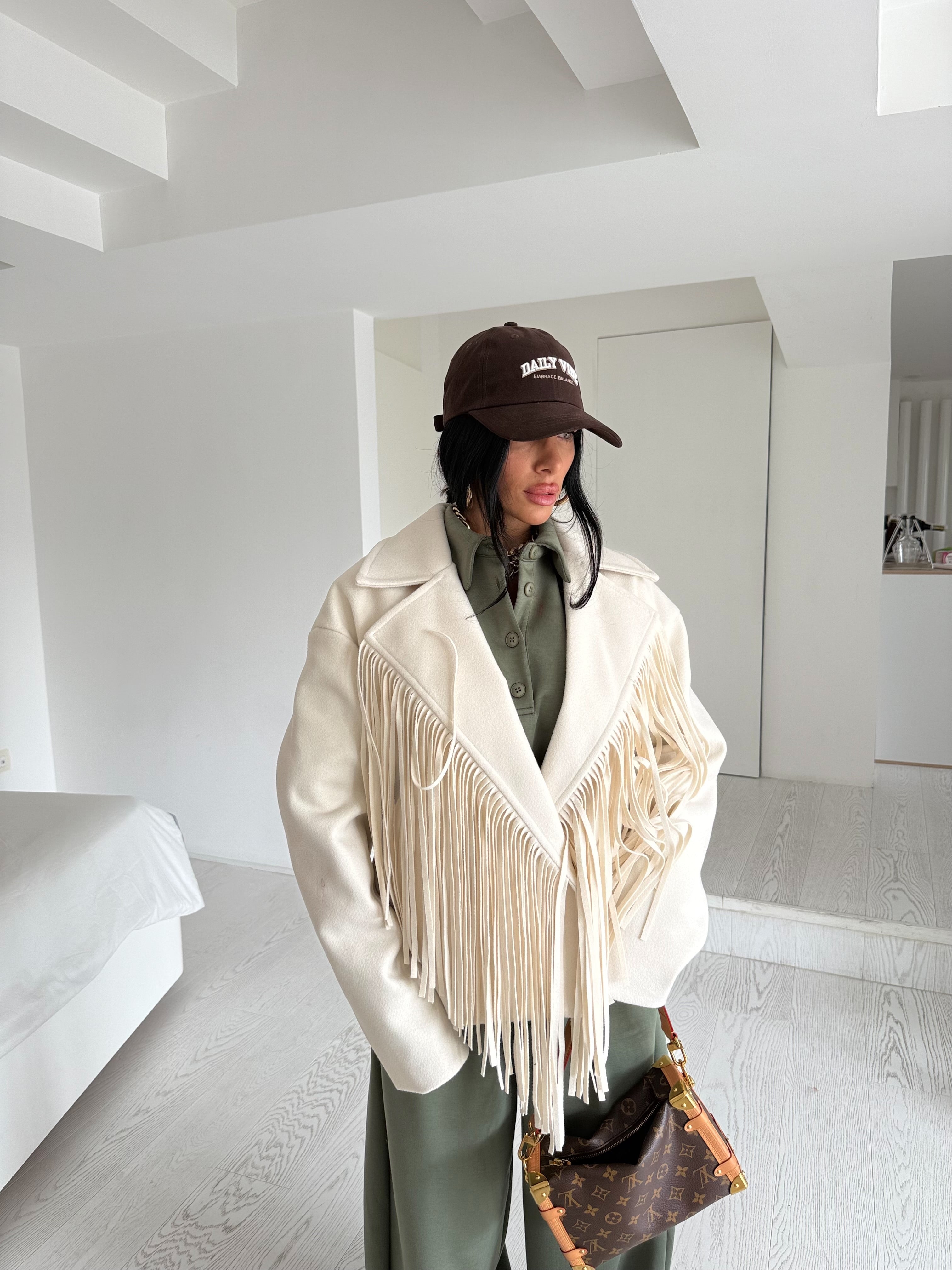 Giubbotto frange by lumina