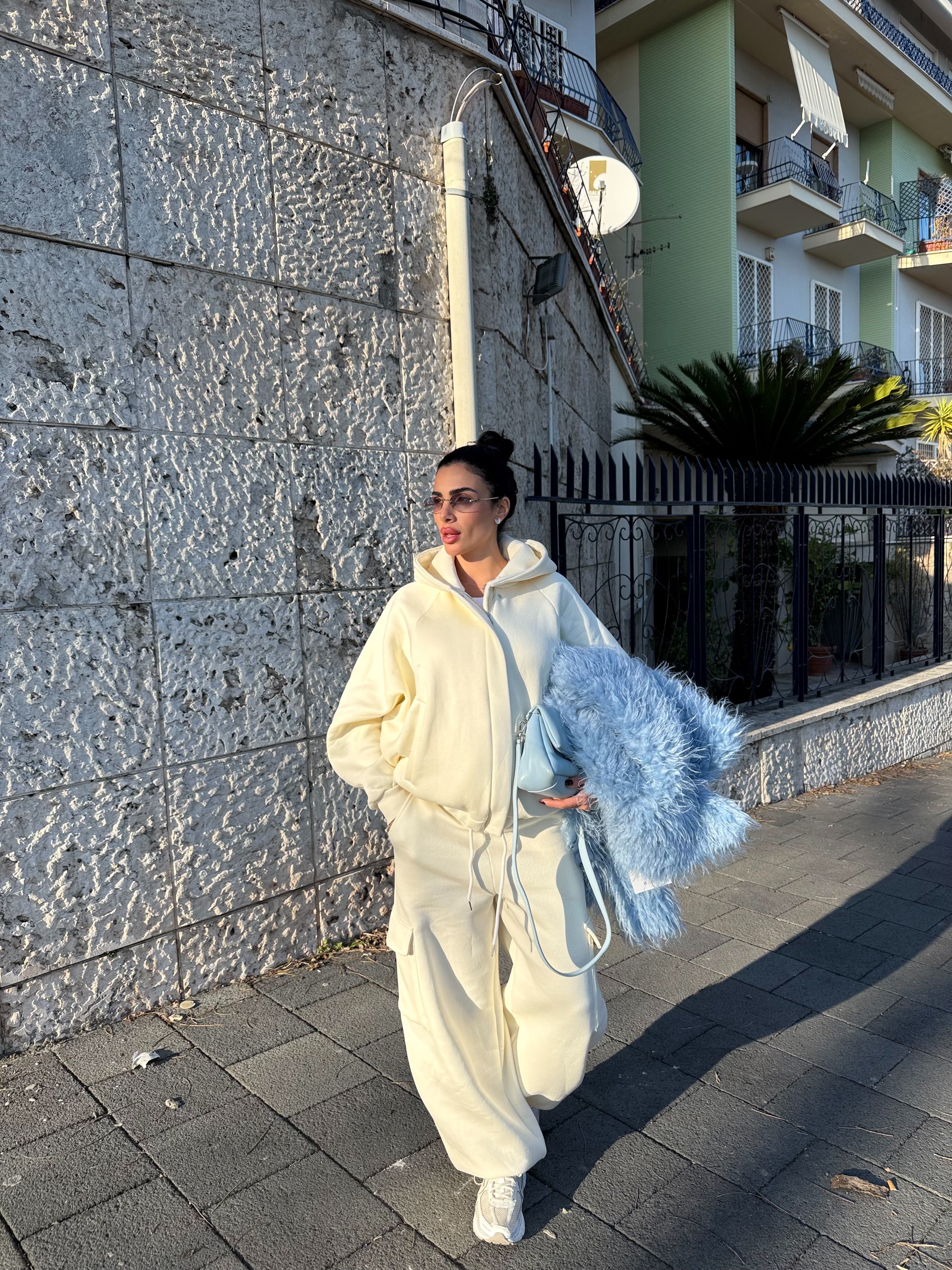 Tuta panna By lumina